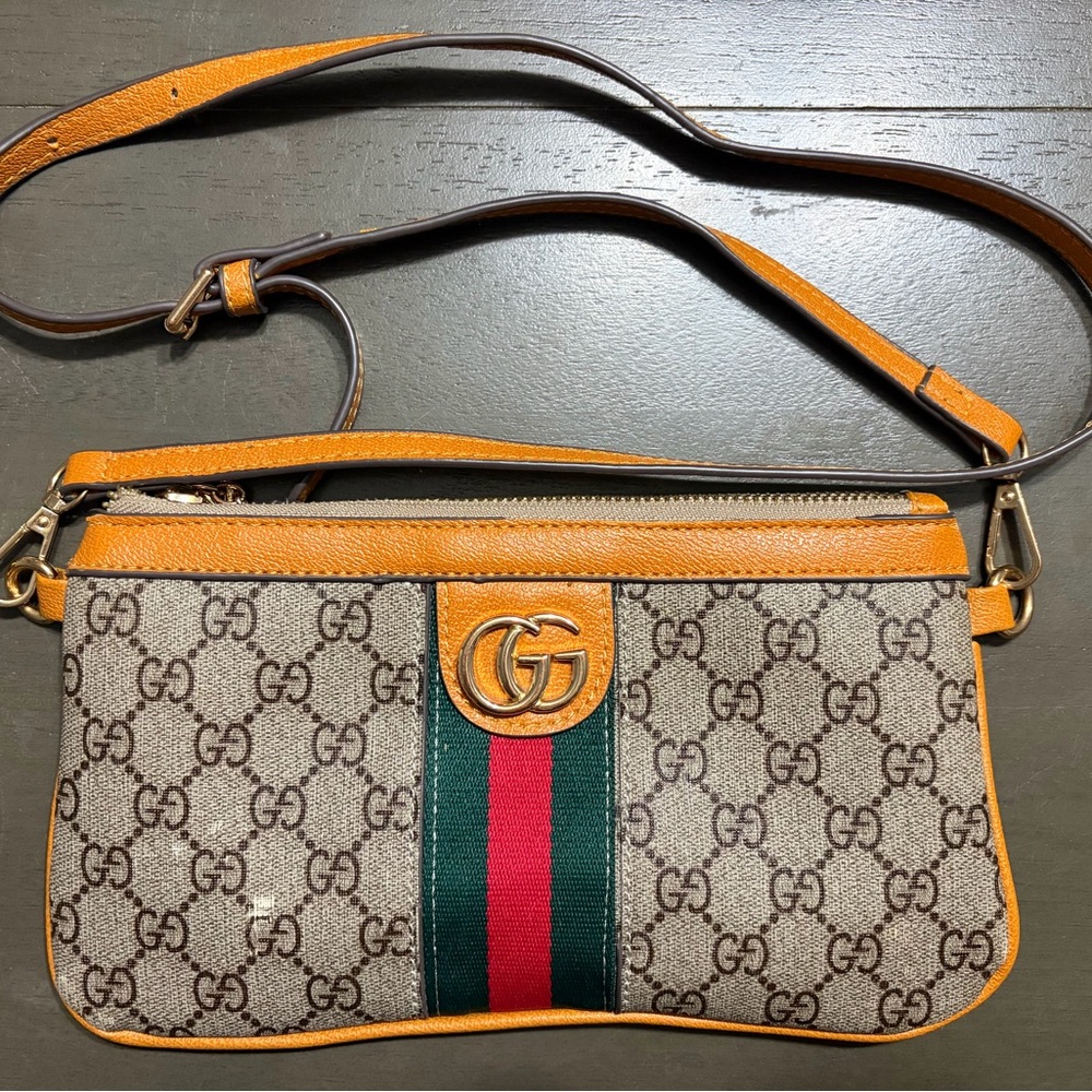 Vintage Gucci Ophidia GG supreme monogram Crossbody Bag with orange trim